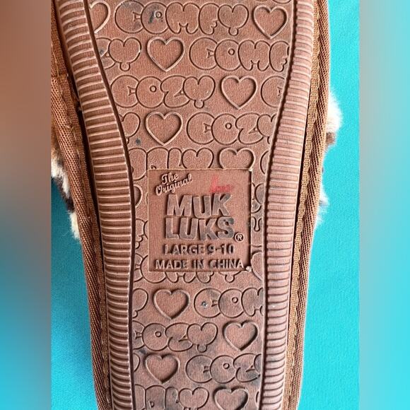 MUK LUKS Maren Faux Fur Thong Cheetah Pattern Flat Memory Foam Slippers Sz 9-10 - Picture 9 of 9